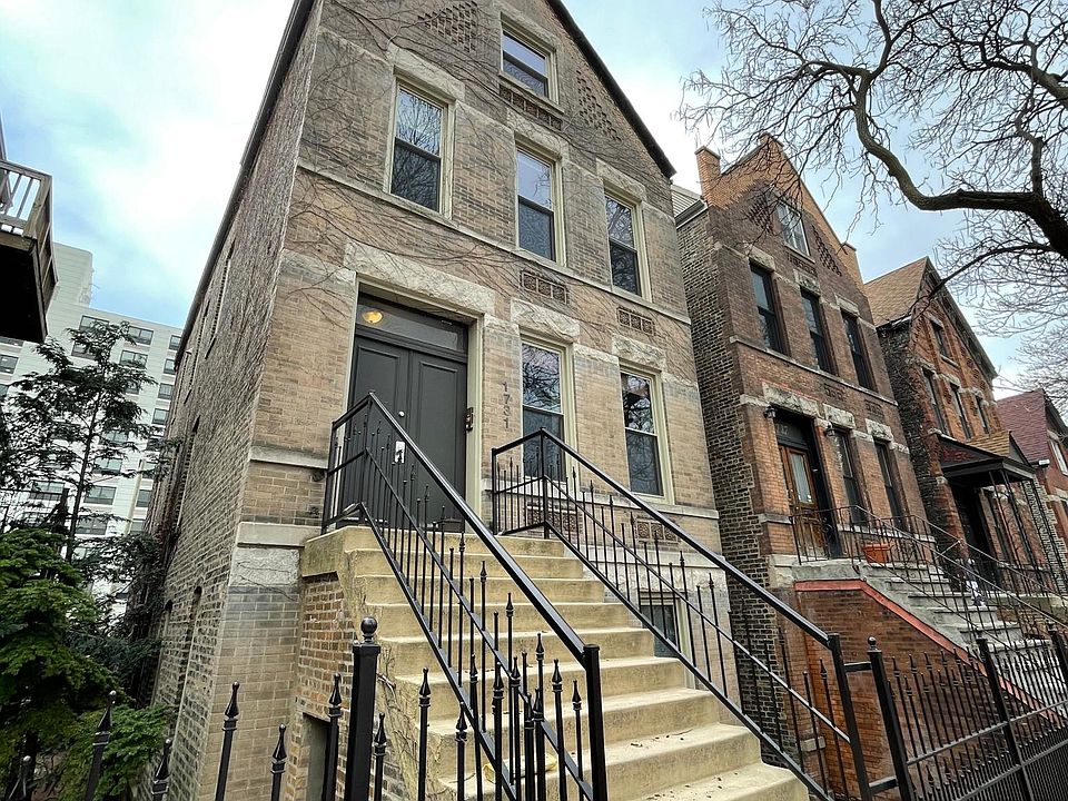 1st image of 1731 N Hermitage Ave #1