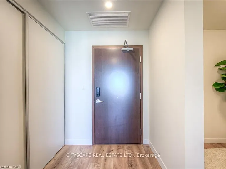 60 Frederick St #2403 — Photo 4