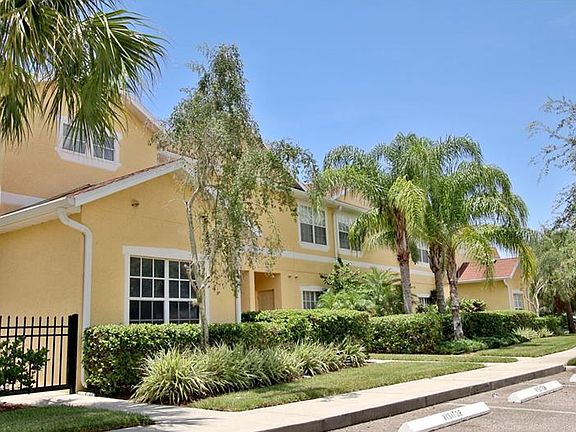 2nd image of 11048 Winter Crest Dr