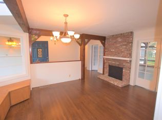 931 Lundy Ln, Los Altos, CA 94024