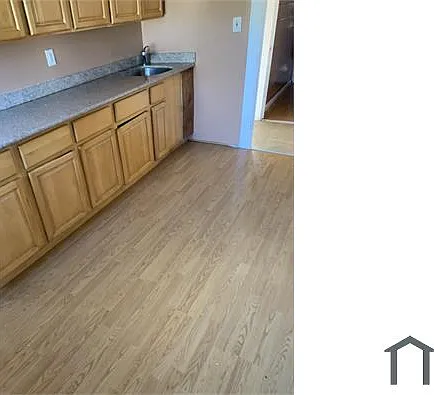 205 W 5th St — Photo 6