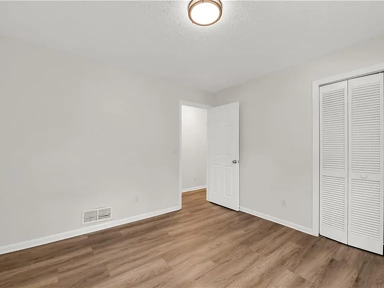 5722 Port Dr — Photo 15