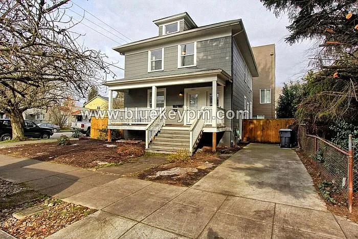 2 bed, 1.0 bath, 900 sqft, $1,862 — Photo 2