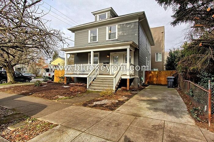 1st image of 339 N Skidmore St #C