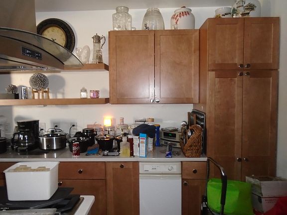 5th image of 3010 W Loma Ln
