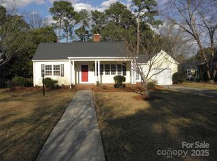 114 Huger St, Cheraw, SC 29520