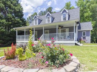 245 Farlow Dr, Winder, GA 30680