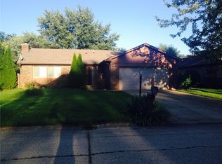 4907 Dancer Dr, Indianapolis, IN