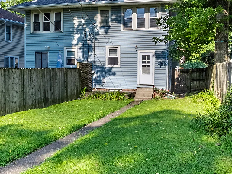4327 N Park Ave — Photo 29