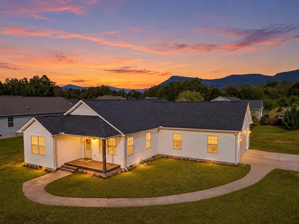 473 Timberbrook Dr, Chatsworth, GA 30705