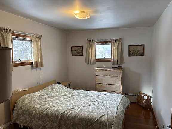 3rd image of 506 Mountain Ave