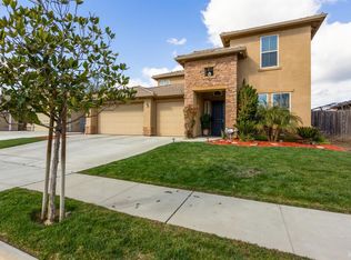 1082 Columbus Way, Lemoore, CA 93245