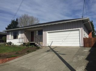 777 Perrott Ave, Loleta, CA 95551