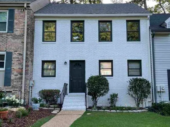 3212 Overton Manor Dr, Birmingham, AL 35243