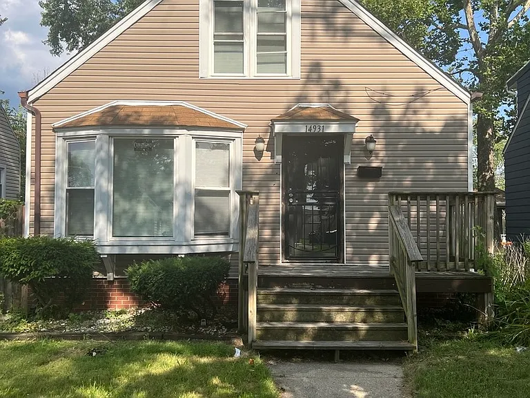 14931 Evers St — Photo 1
