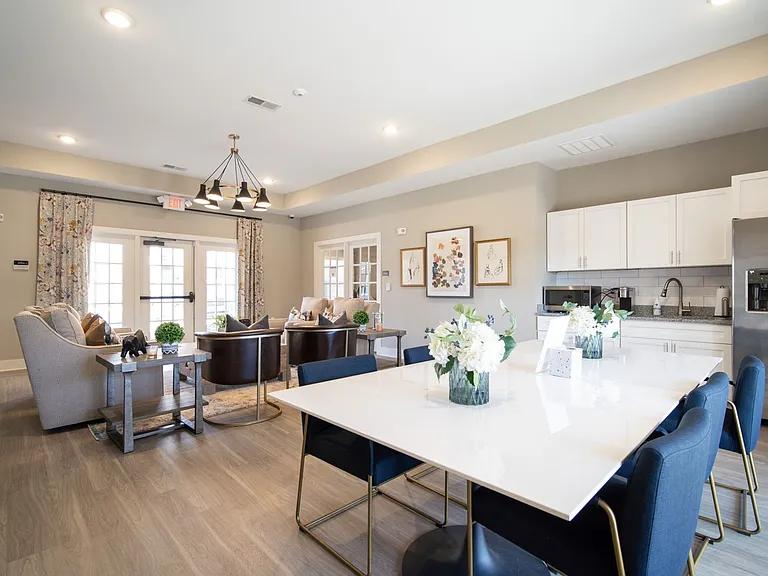 Parkside at Hickory Grove — Photo 16
