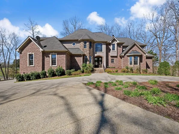 1050 Moonlit Meadow Ln, Greenbrier, TN 37073