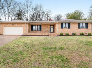 608 Somerset Ct, Nashville, TN 37217
