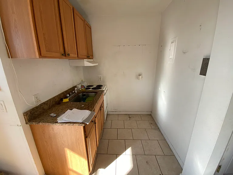 4 Ellsworth Ave #44 — Photo 5