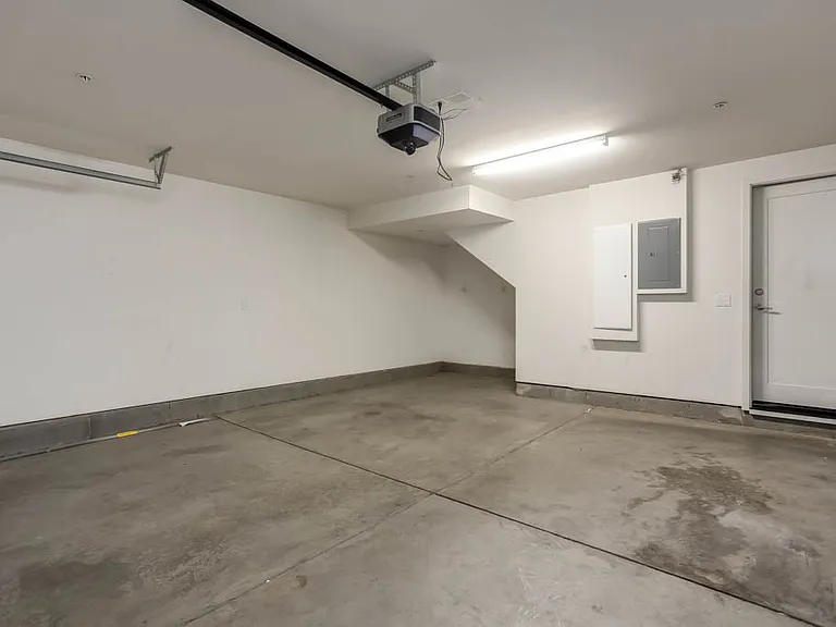 37662 Breakers Rd — Photo 24