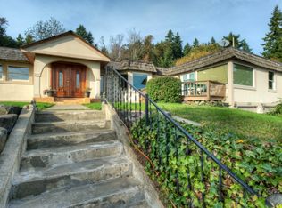 17331 Sylvester Rd SW, Burien, WA 98166