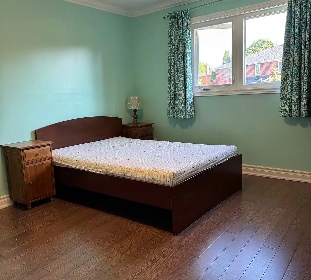 1 bed, $1,100 — Photo 2