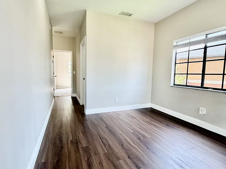 1050 Blackwater Dr #1 — Photo 27