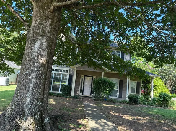 1632 Windsor Ln, Leeds, AL 35094