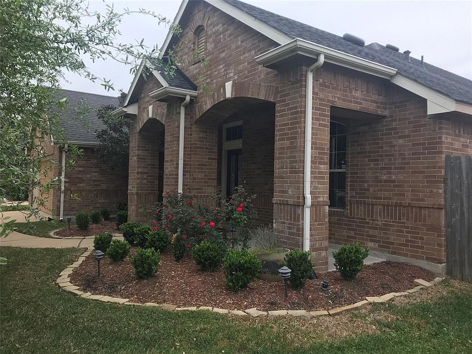 1st image of 19446 Plantation Orchard Ln