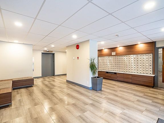 4th image of 9521 Cardston Ct #1408