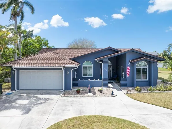 922 80th St NW, Bradenton, FL 34209