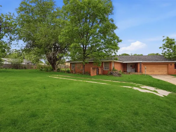 1025 N Adams Ave, Elk City, OK 73644