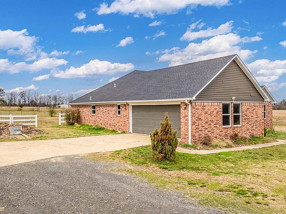 4th image of 112 Blue Hole Rd