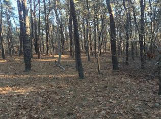 27 4th St N, Edgartown, MA 02539