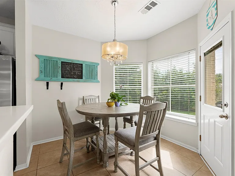 44 Parkway Pl — Photo 9