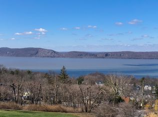 74 Hudson Watch Dr, Ossining, NY