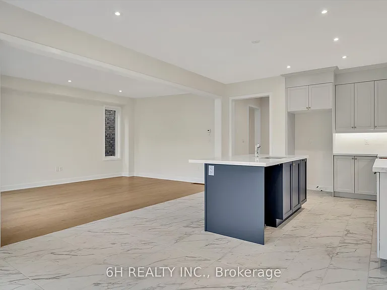 816 Griffin Trl — Photo 17