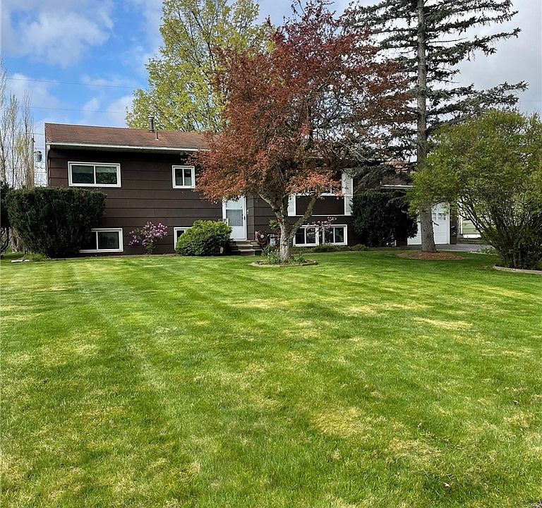 1st image of 49 Wallman Dr