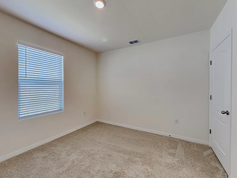 2912 Sunridge Loop — Photo 18