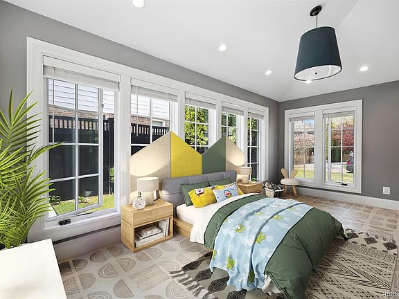 3rd image of 216 Beverly Road