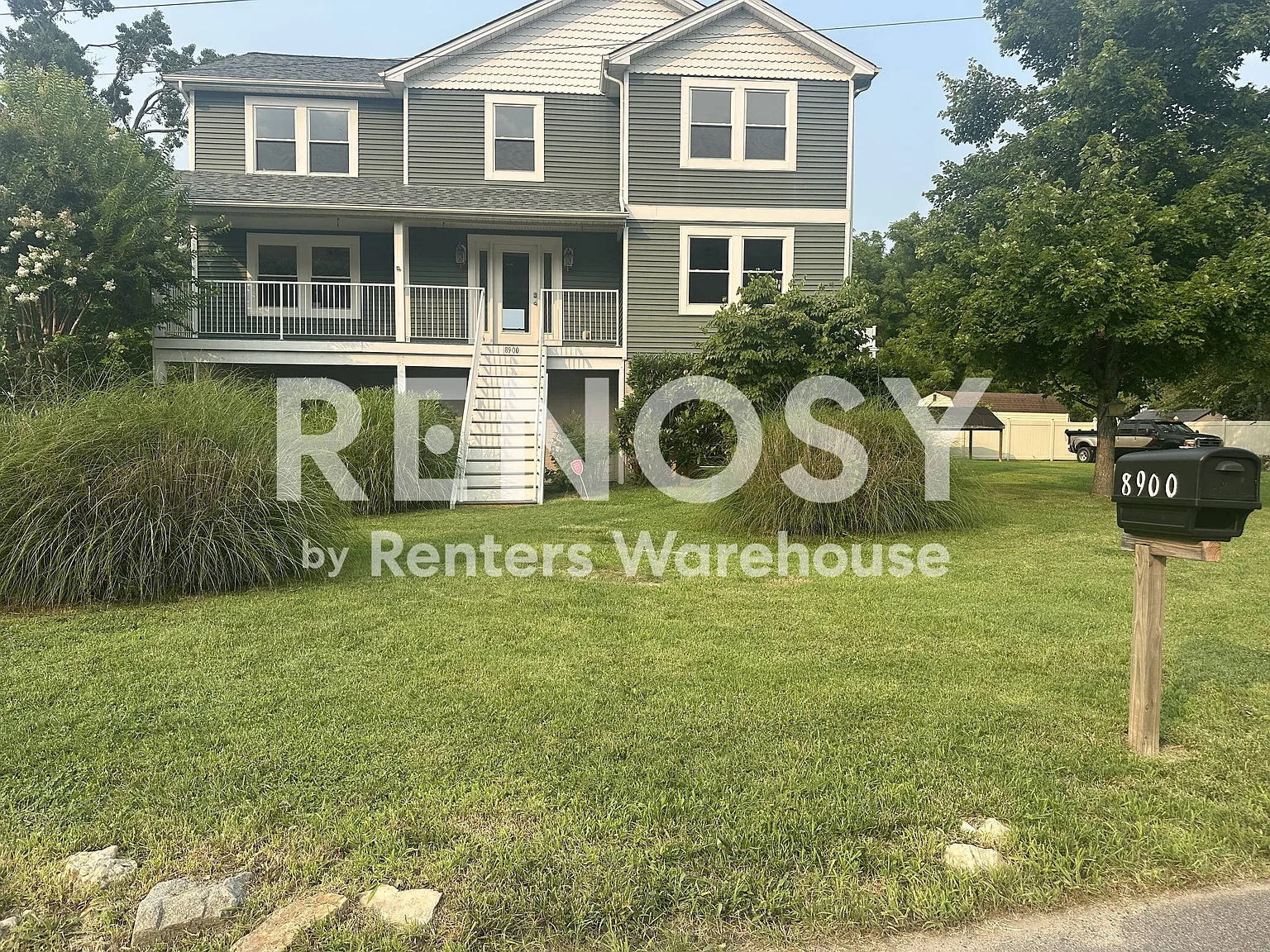 Millers Island 4BR 2.5BA Single Family Home — Photo 1