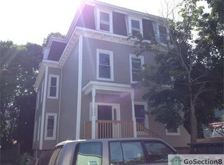 16 Wachusett St #2, Worcester, MA 01609