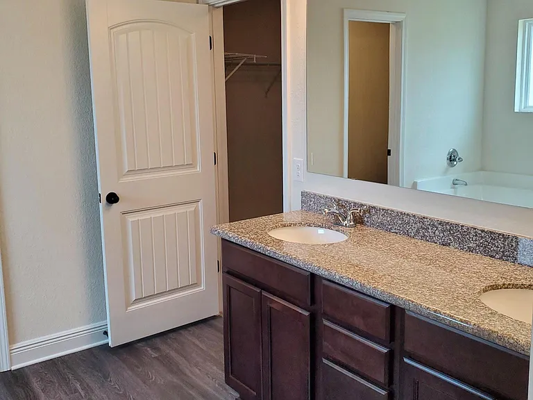 6277 Redberry Dr — Photo 4