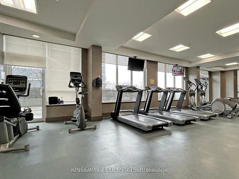 7171 Yonge St #2815 — Photo 18