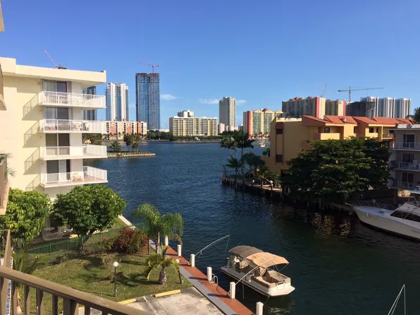 3948 NE 169th St APT 404, North Miami Beach, FL 33160