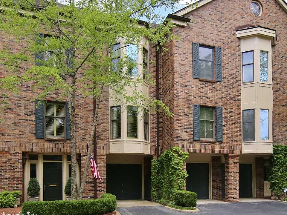 1st image of 10 River Glen Cir