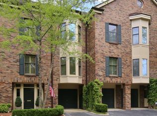 10 River Glen Cir, Little Rock, AR 72202