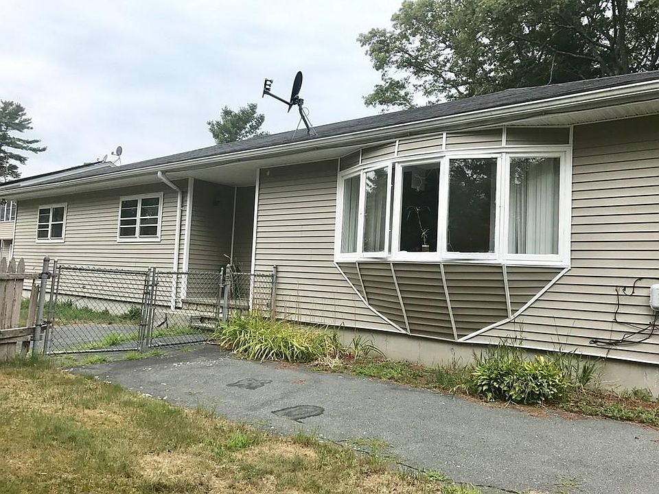 1st image of 985 Wildwood Rd