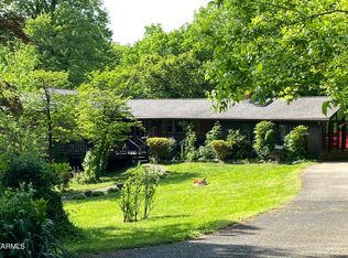 120 Canterbury Rd, Oak Ridge, TN 37830