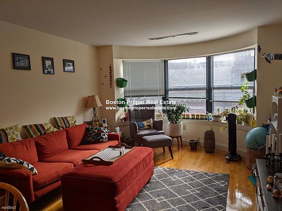 100 Jersey St. #402 Boston - Fenway Unit Photo 1